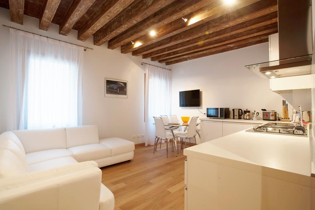 The Lion'S House Apt2 베니스 객실 사진